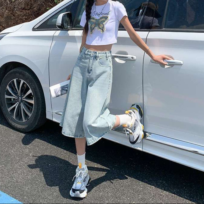 Chic Cropped Wide-Leg Denim Jeans