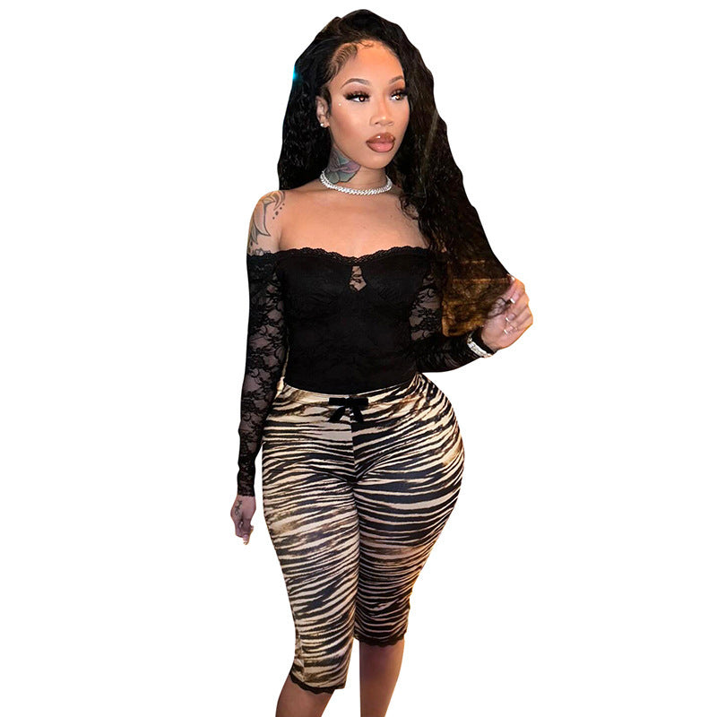 Stylish Lace Trim Leopard Print Cropped Leggings