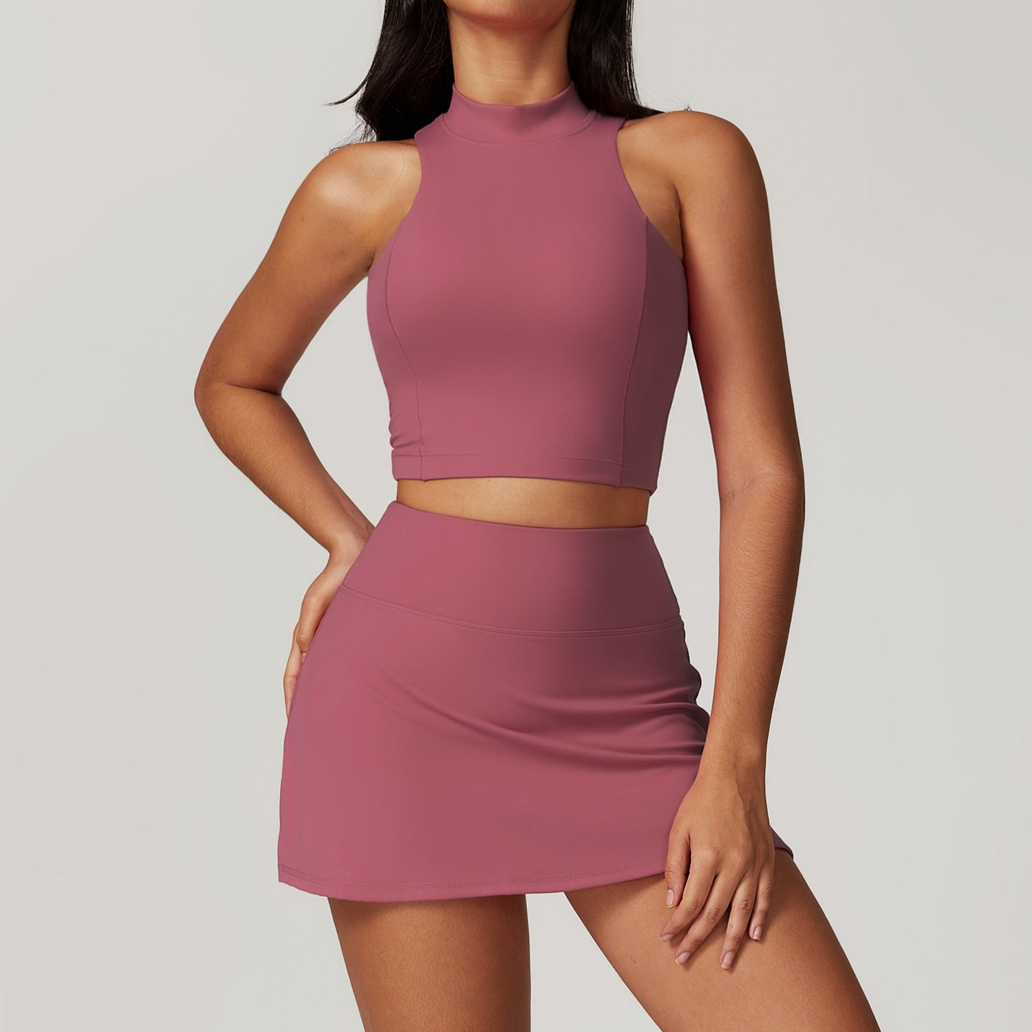 Sleek Mock Neck Crop Top and Athletic Skirt Set for Yoga and TrainingShort
