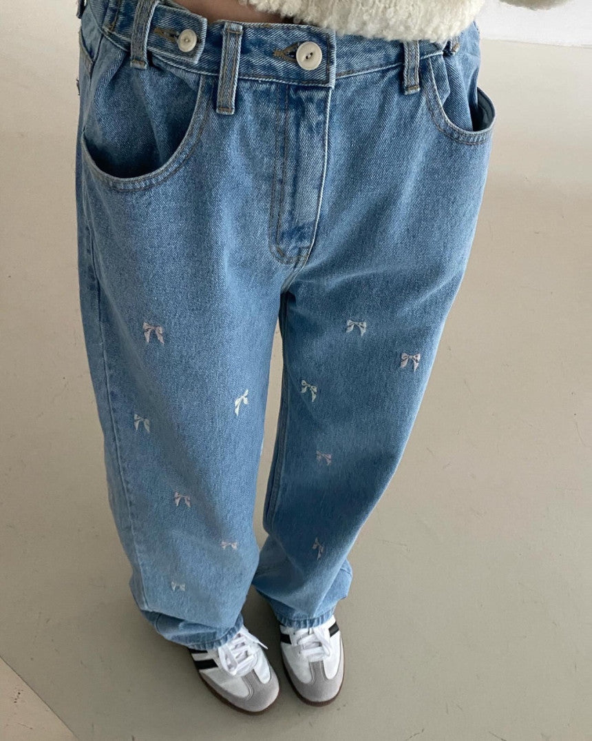 High Waist Bow Embroidered Wide Leg Jeans