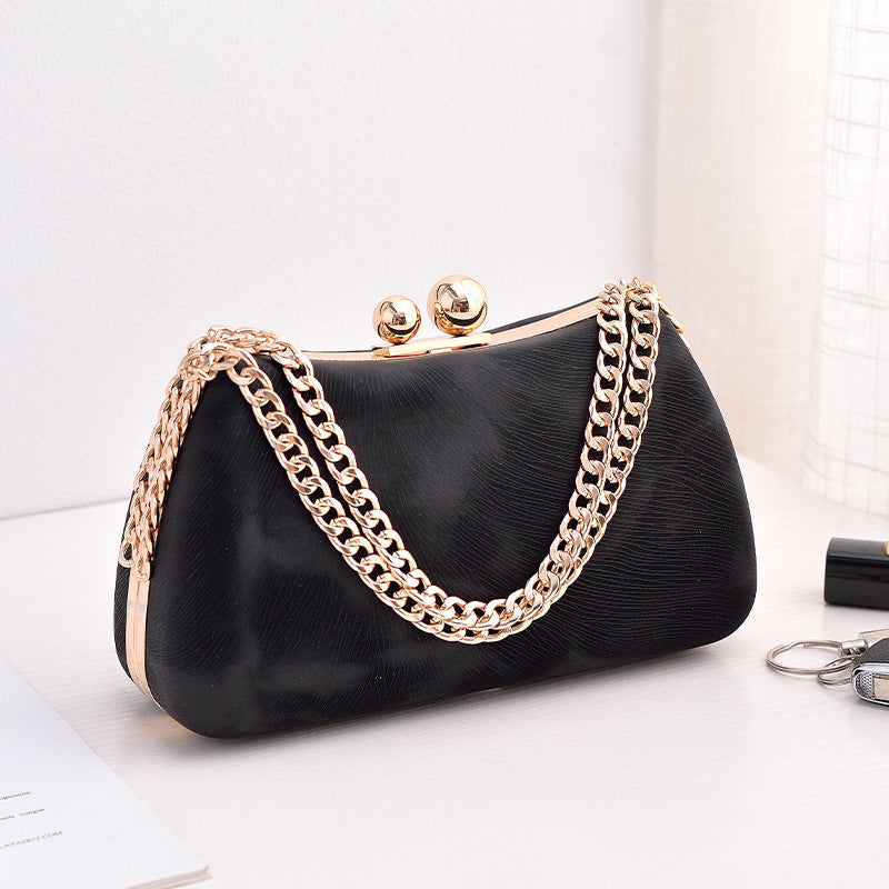 Elegant Chain Crossbody Shoulder Bag for Evening & Party - Chic PU Clutch