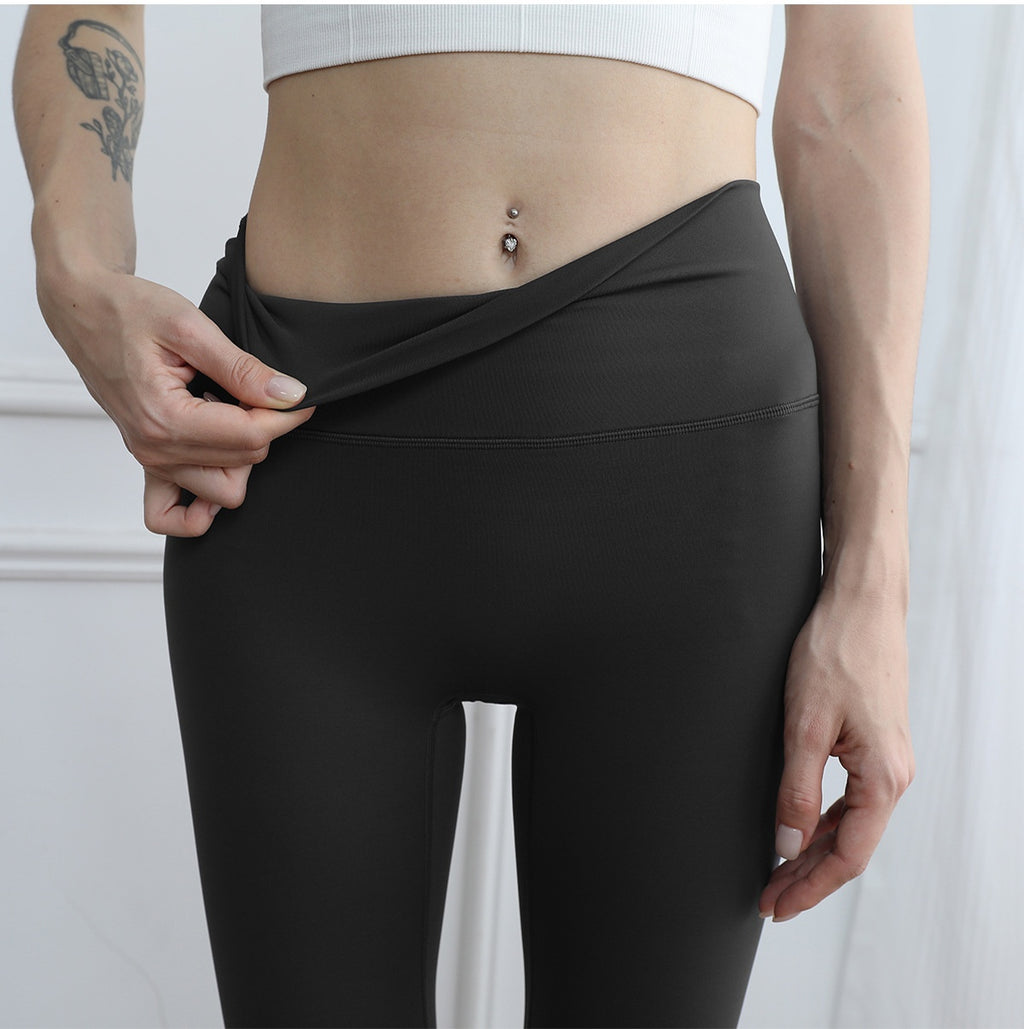 Thickened Traceless High Waisted Fleece Lined Activewear Leggings for Yoga and Fitness
