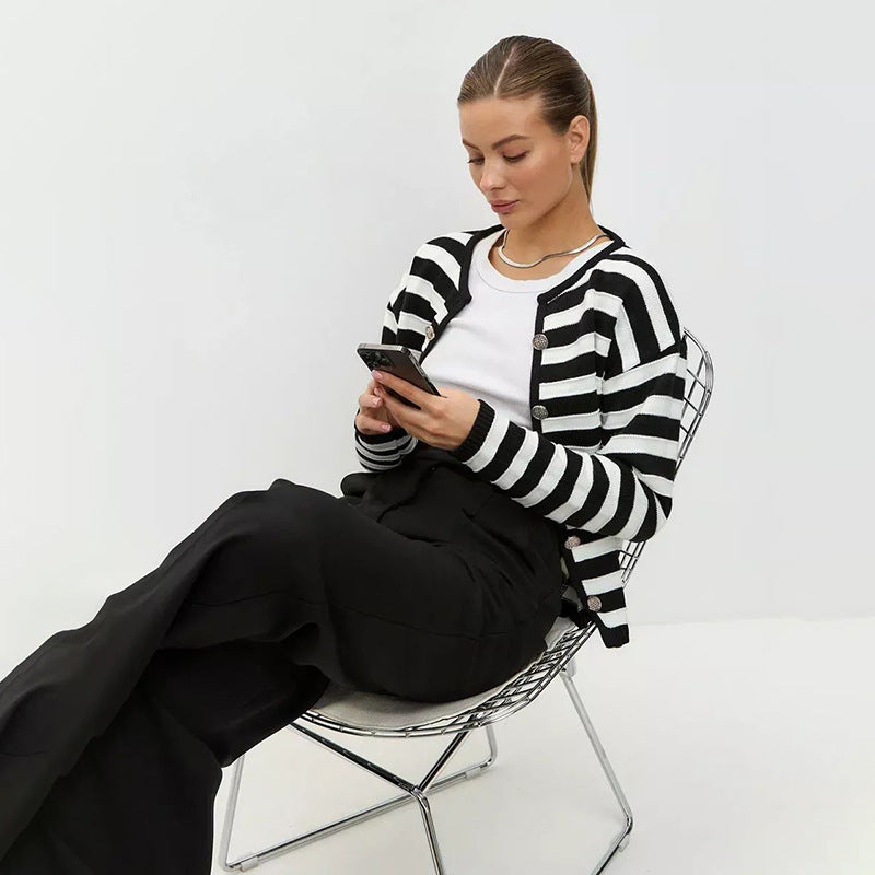 Elegant Striped Long Sleeve Knit Cardigan with Round Neck and Buttons